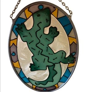 Stained Glass Oval Sun Catcher Lizard Gecko Light Catcher Decor